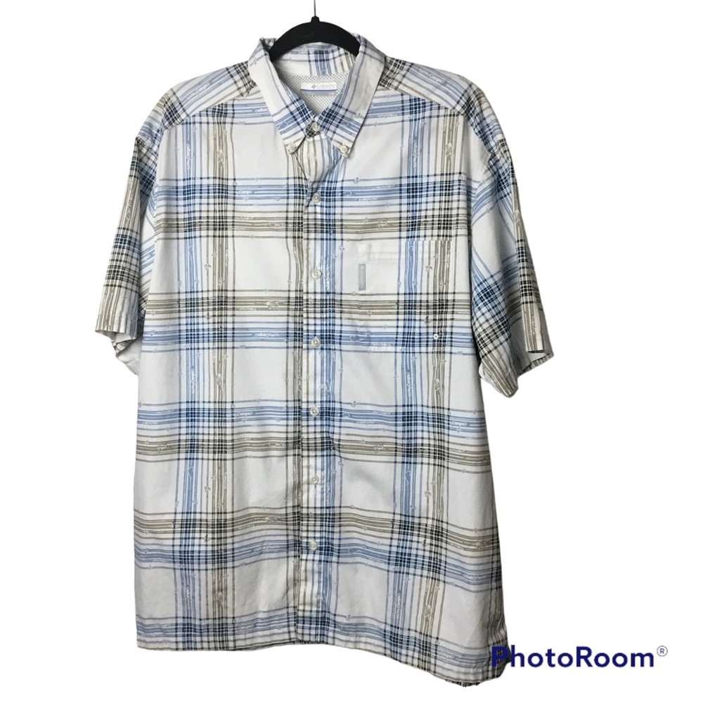 Columbia PFG blue plaid short sleeve fishing shirt. Large